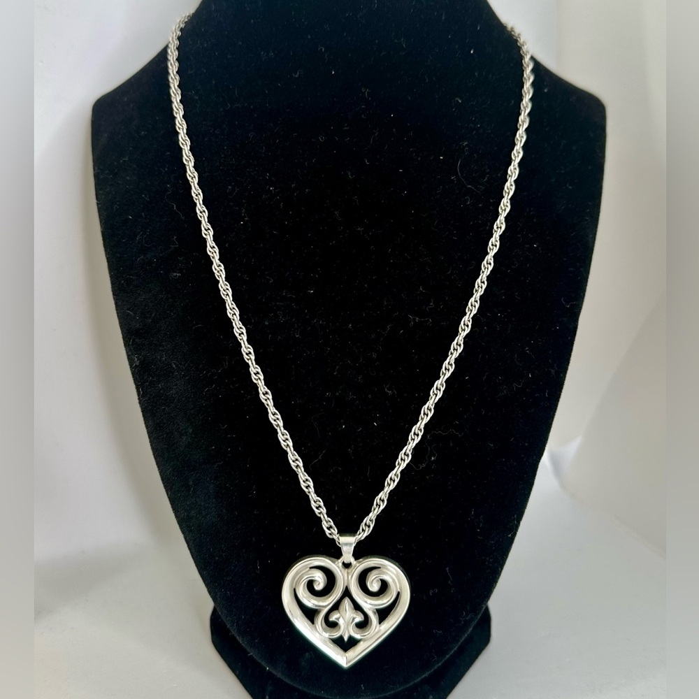 JAMES AVERY Sterling Silver French Scroll Heart Fleur Pendant Necklace; RETIRED